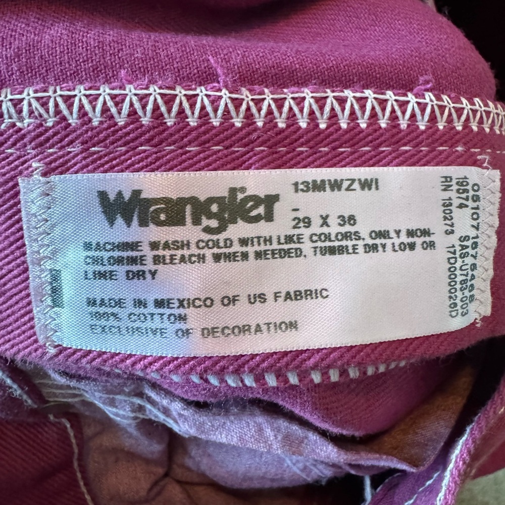 Wrangler Women's Magenta dyed Jeans - Picture 4 of 4